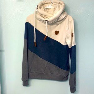 Women’s / juniors sweatshirt.